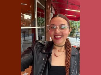 Roomgo MX - Vanessa A - 24 - Morelia