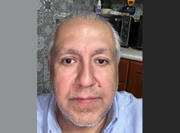 Roomgo MX - Gerardo - 51 - Querétaro