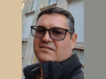 Roomgo MX - Eduardo  - 45 - Querétaro