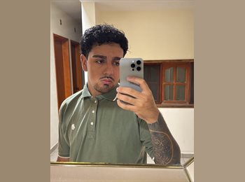 Roomgo MX - Howen - 23 - Querétaro