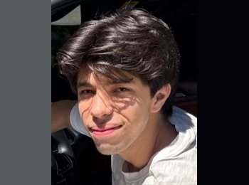 Roomgo MX - Emiliano - 21 - Puebla