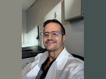 Roomgo MX - Oscar muñiz - 50 - Guadalajara