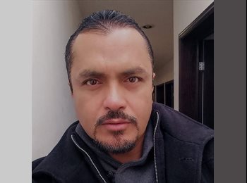 Roomgo MX - César - 22 - Guadalajara