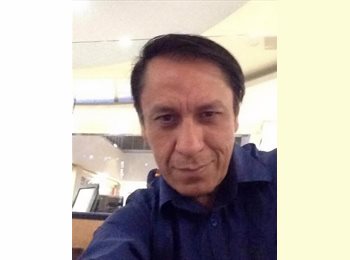 Roomgo MX - Hector Manuel Arevalo Estrella  - 52 - Querétaro