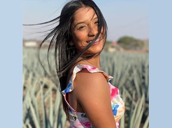 Roomgo MX - Jenifer - 28 - Guadalajara