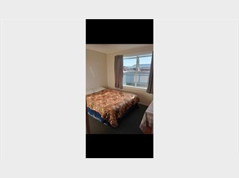 Roomgo NZ - I have a nice sunny room available for rent, Rotorua - $200 pw