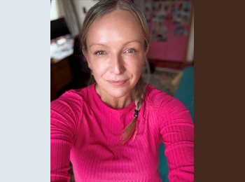 Roomgo NZ - Claire - 44 - Wellington