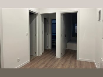 Roomgo PT - 4 quartos em Odivelas, Lisboa - 550 € Por mês