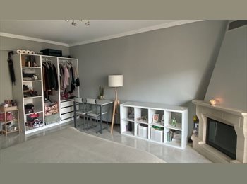 Roomgo PT - Quarto para casal disponível, Lisboa - 570 € Por mês