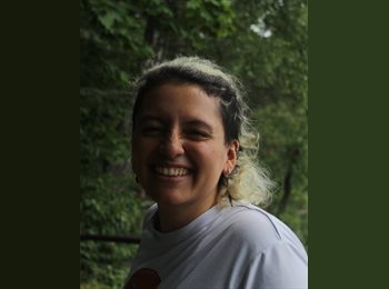 Roomgo PT - Laura Camila - 27 - Coimbra