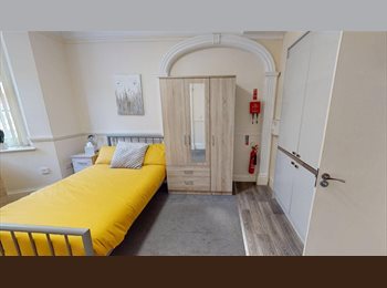 Roomgo UK - Luxury studio apartment City Centre, Jewellery Quarter - £823 pcm