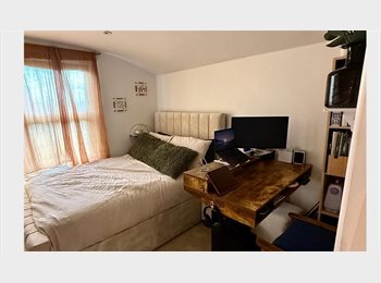 Roomgo UK - Two Double rooms available in East Dulwich!, East Dulwich - £950 pcm