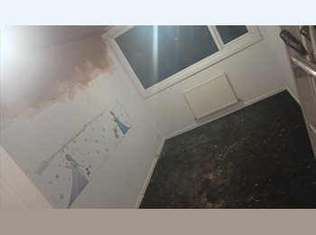 Roomgo UK - Live in landlord - Room to rent Double, Southend-on-Sea - £550 pcm