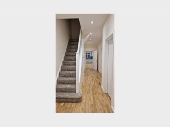 Roomgo UK - Rooms to rent in Redbridge, Gants Hill - £1,000 pcm