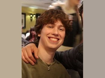 Roomgo UK - Jamie  - 21 - Hove