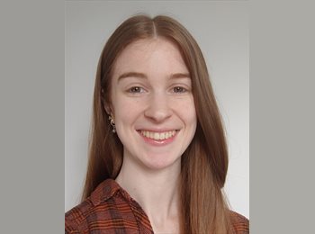 Roomgo UK - Azelie - 31 - Oldbury