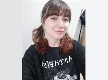 Roomgo UK - IVENY - 26 - Castle Quarter