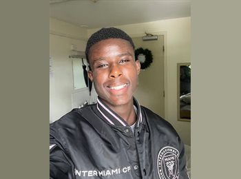 Roomgo UK - Ricky - 20 - Birmingham