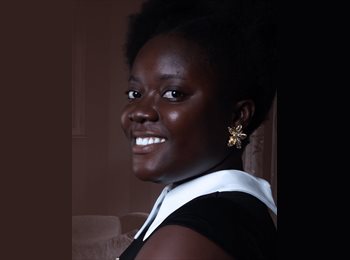 Roomgo UK - Doris - 26 - Tower Hill