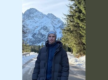 Roomgo UK - Vladyslav  - 27 - White City