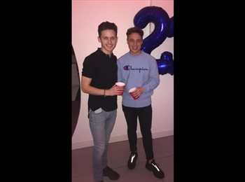 Roomgo UK - Chris - 29 - Sandbach