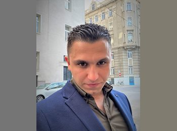 Roomgo UK - Ayoub - 35 - Rochdale