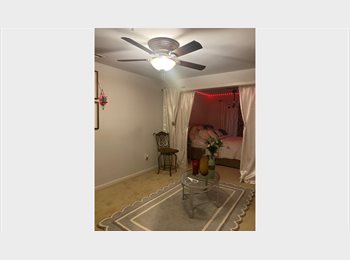 Roomgo US - Basement Suite, Calverton - $900 pm