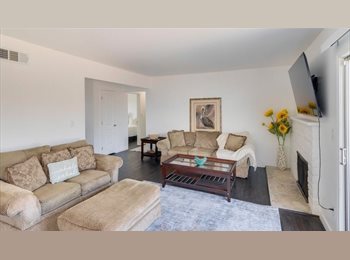 Roomgo US - You Home aswy from Home, Lake View Terrace - $980 pm