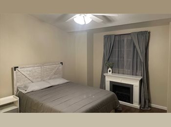 Roomgo US - Room for rent with a private bathroom, Otay Mesa West - $1,300 pm