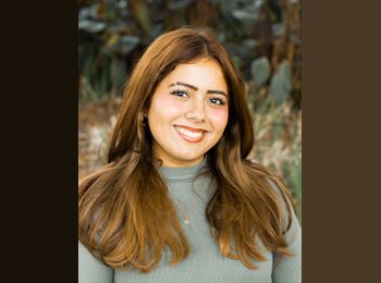 Roomgo US - Kimberly  - 18 - Carson