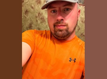 Roomgo US - Matt Humes - 40 - Denver