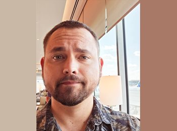 Roomgo US - Jarrett - 36 - North Druid Hills