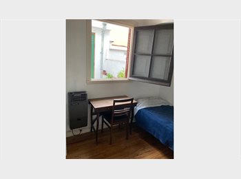 Roomgo AR - Habitación individual en Boedo, Buenos Aires - AR$ 390.000 pm