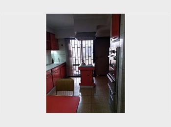 Roomgo AR - Individual - Patio interno, Córdoba - AR$ 343.300 pm