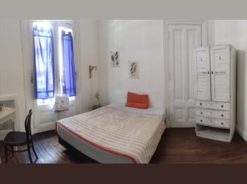 Roomgo AR - Habitacion Centrica con Balcon a la calle, Buenos Aires - AR$ 380.000 pm