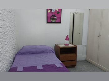 Roomgo AR - Villa Urquiza habitacion individual p/señoritas, Capital Federal - AR$ 440.000 pm