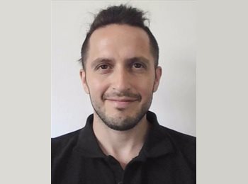 Roomgo AR - Ezequiel - 38 - Rosario