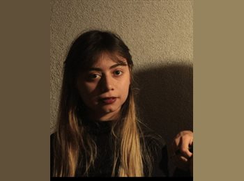 Roomgo AR - Carolina  - 24 - Buenos Aires