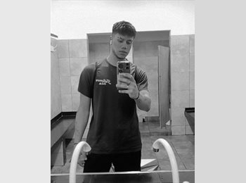 Roomgo AR - Adrian - 23 - Buenos Aires