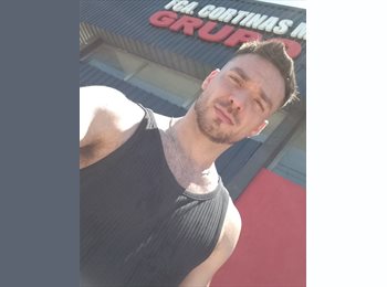 Roomgo AR - Seba - 31 - Buenos Aires