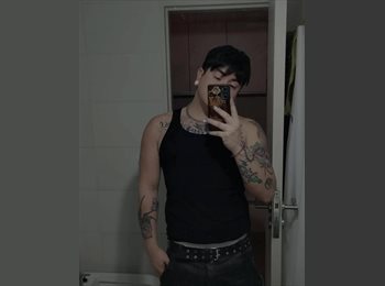 Roomgo AR - Johnny - 27 - Rosario