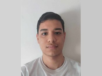 Roomgo AR - Carlos - 22 - Buenos Aires