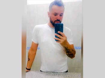 Roomgo AR - Juan Pablo - 39 - Mendoza