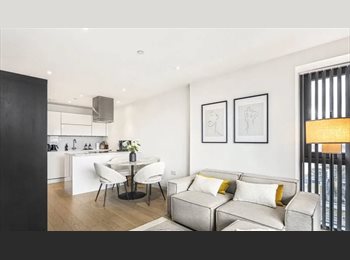 Roomgo AU - Stylish one-bedroom apartment, Gold Coast - $420 pw