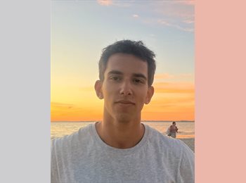 Roomgo AU - Quinn  - 20 - Melbourne