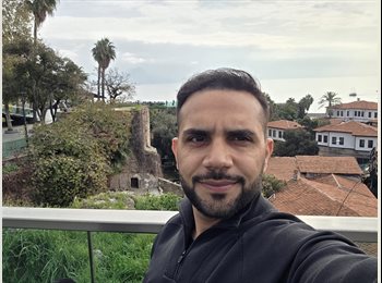 Roomgo AU - Kunal - 36 - Oatlands