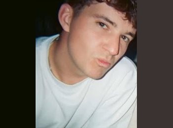 Roomgo AU - Harry - 26 - Perth