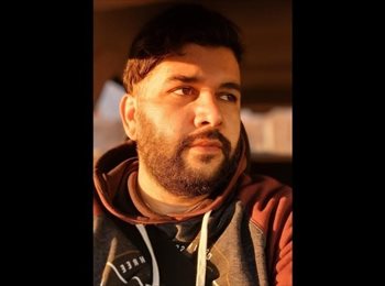 Roomgo AU - Willen - 28 - Adelaide