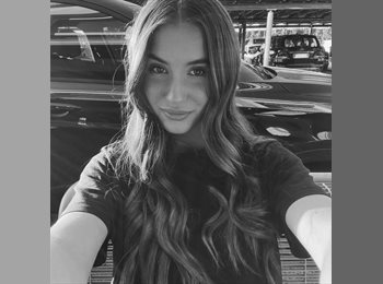 Roomgo AU - Rachele - 27 - Mareeba