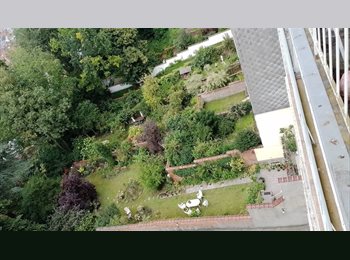 Appartager BE - 1 STUDIO DISPONIBLE POUR ETUDIANTE 022026, Saint Gilles Sint Gillis - 900 € pm